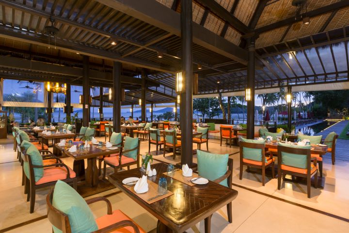 The Vijitt Resort Phuket | Restuarants and Bars